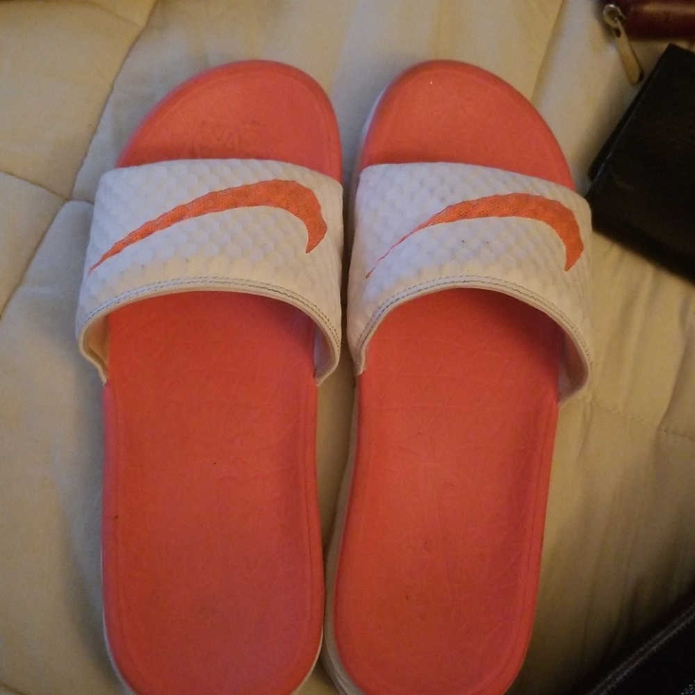 Nike slides